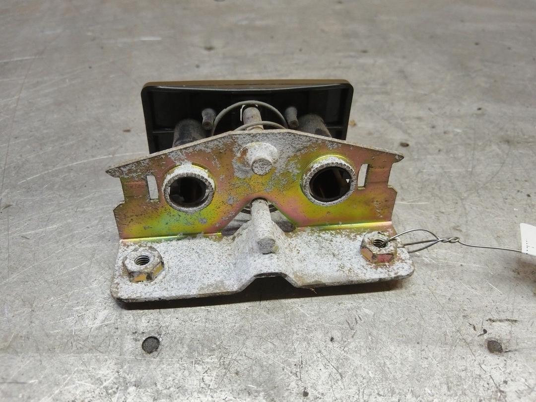 Ответная часть замка багажника ZE4SKT Peugeot 607 купить