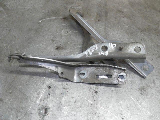 Петля капота 1VBUB7 Peugeot 307 купить в магазине запчастей бу