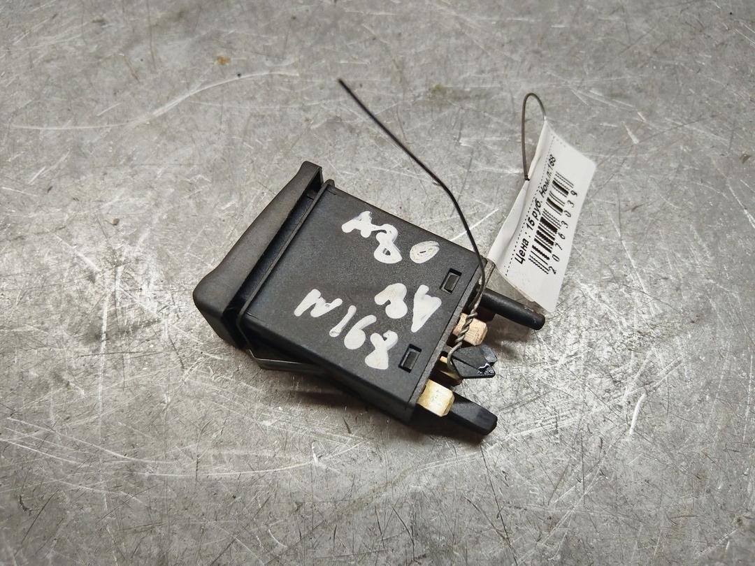 Кнопка подогрева заднего стекла CO7759 Audi 80 купить