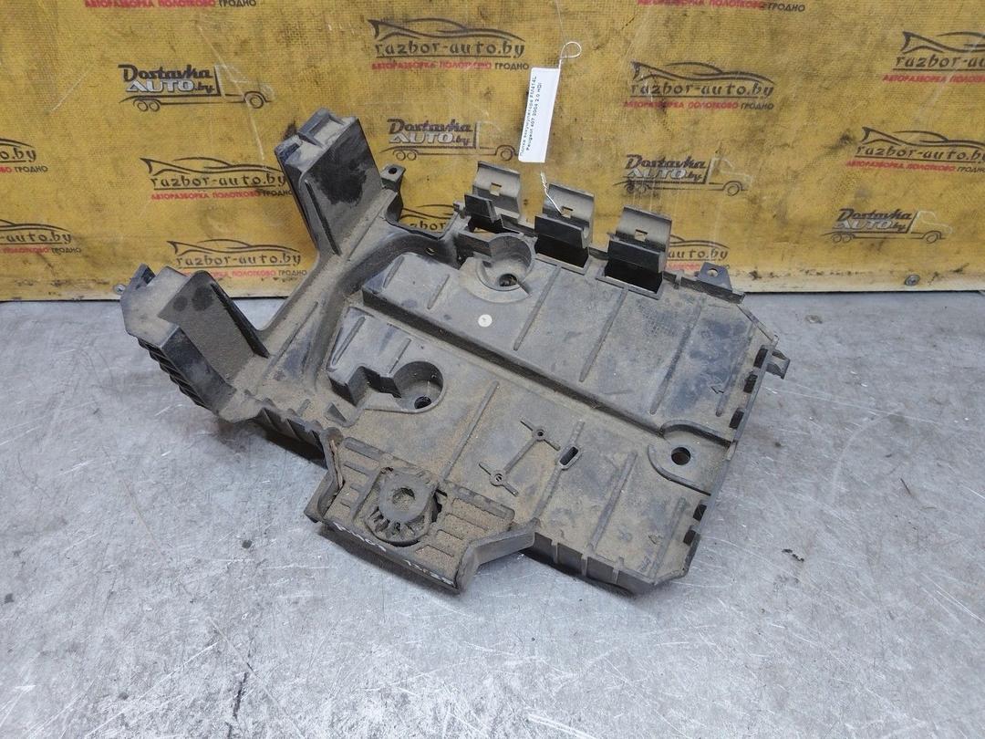 Полка аккумулятора FM414L Peugeot 407 купить в магазине запчастей бу
