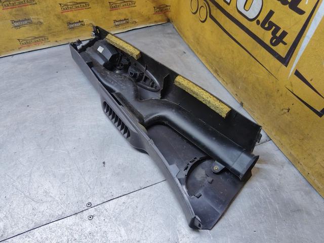 Обшивка стойки FSI1EU Citroen C8 купить с доставкой