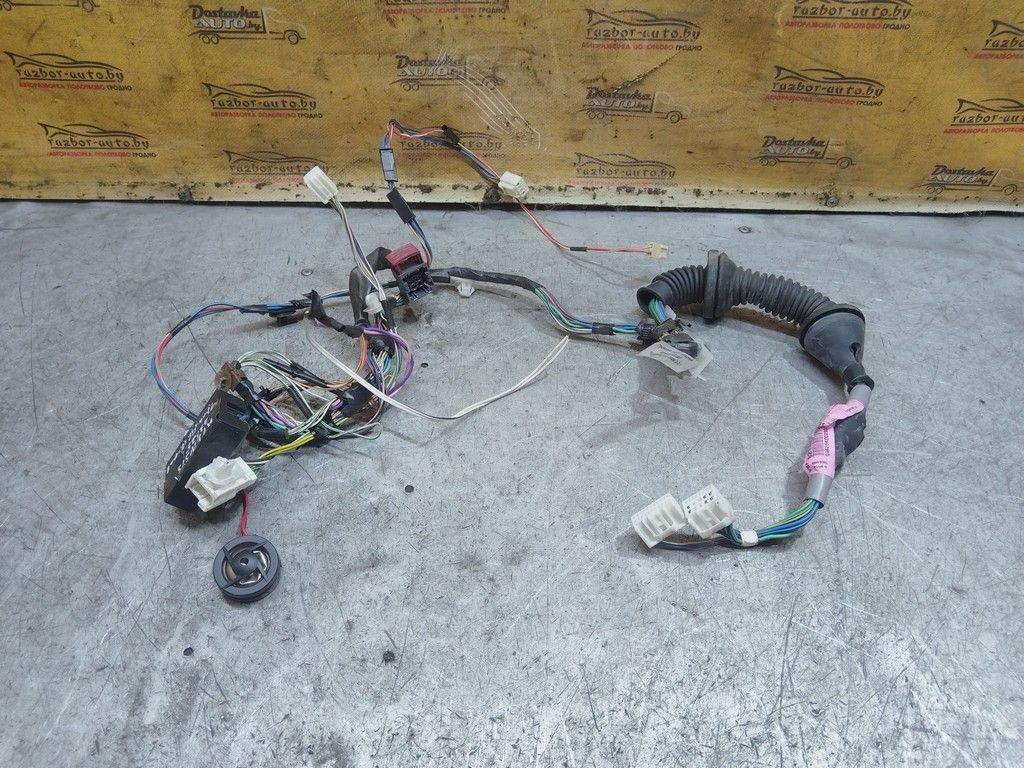 Проводка двери передней правой EBB3BF Toyota Avensis - Фото 2