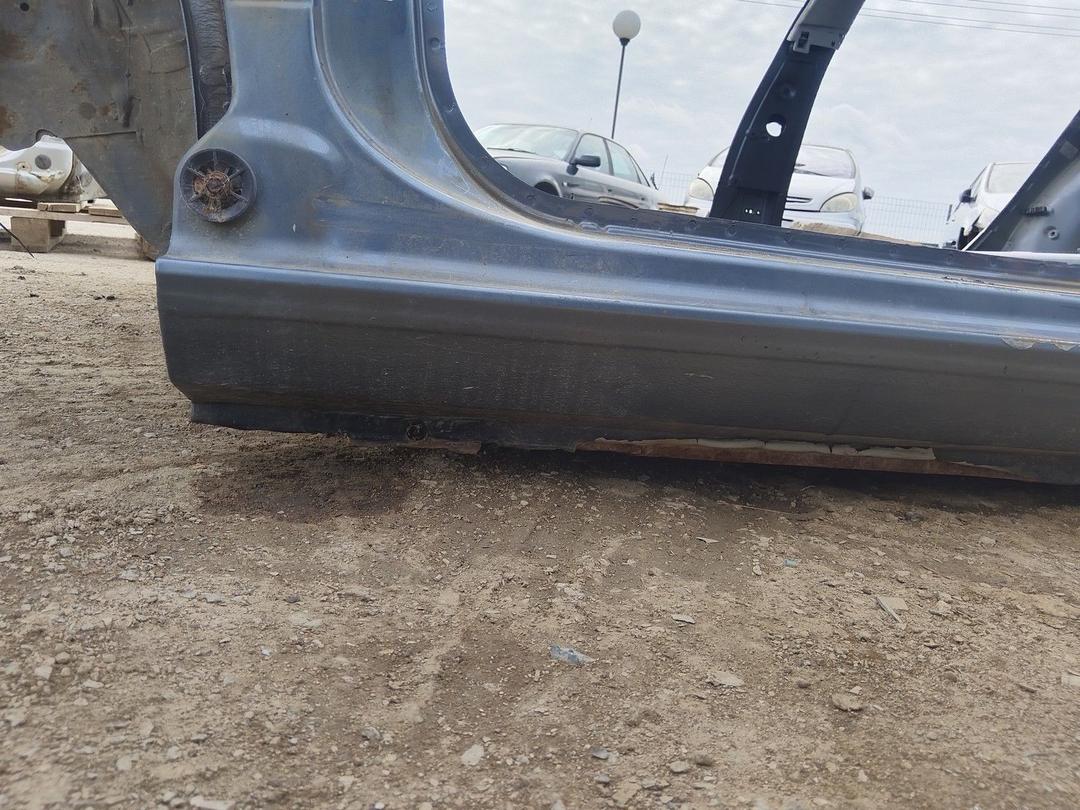 Стойка кузовная передняя левая B04LEV Peugeot 407 купить с доставкой. Огромный выбор запчастей и марок авто. У нас есть практически все.