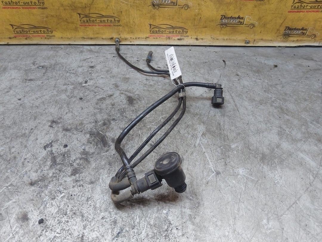 Трубка вакуумная C7DA66 Peugeot 406 undefined