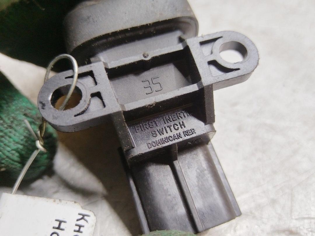 Кнопка (выключатель) 8YOD23 Honda Accord купить в магазине запчастей бу