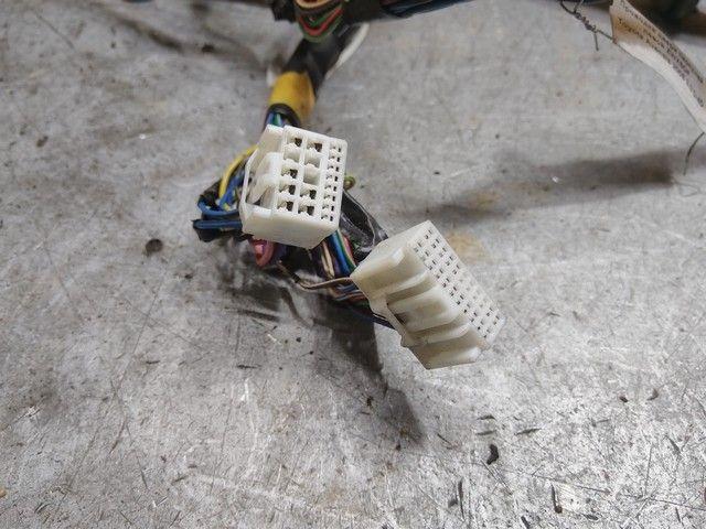 Проводка двери передней левой ZWX5OF Toyota Avensis купить с доставкой