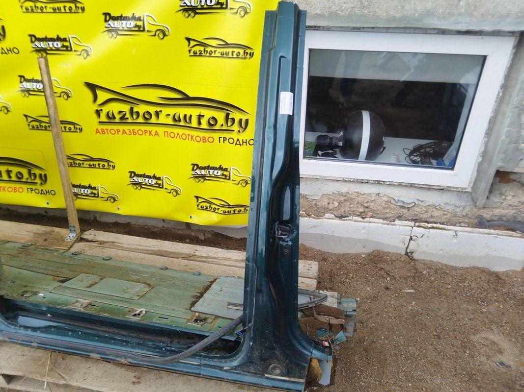 Стойка кузовная центральная правая 87B8AY Chrysler Voyager