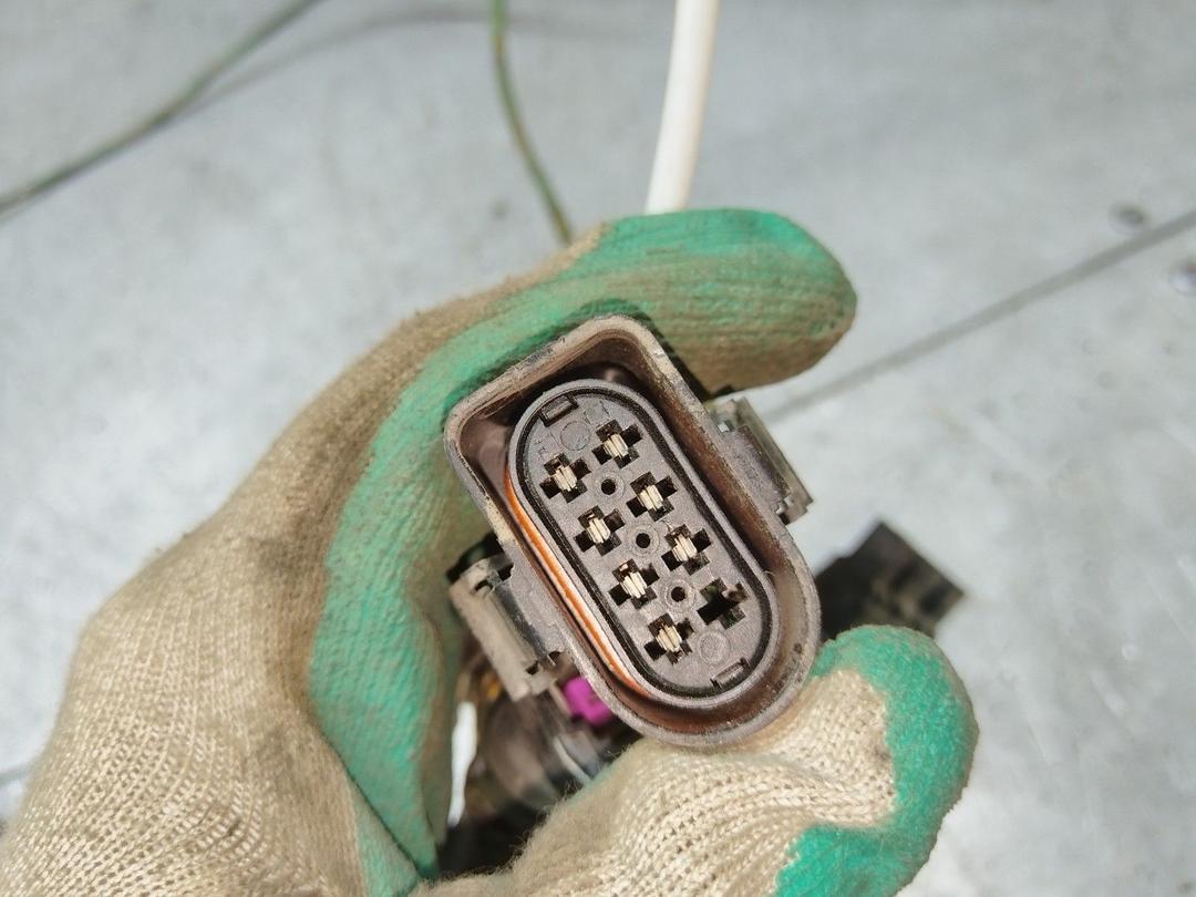 Проводка двери передней правой 8A98HM Audi A4 купить с доставкой