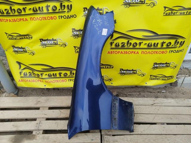 Крыло переднее правое 715KB7 Mercedes C W202 купить