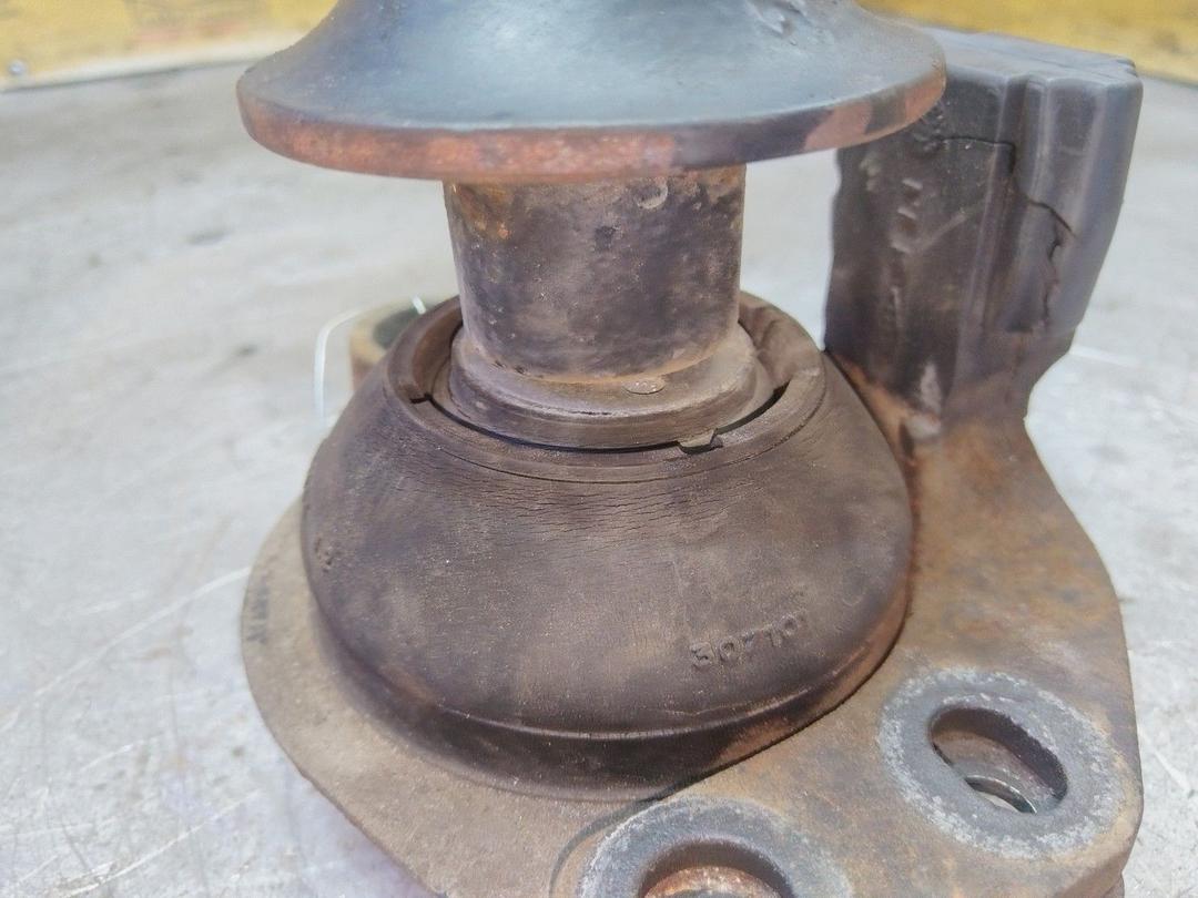 Подушка крепления двигателя 86SBE0 Renault Safrane - Фото 5