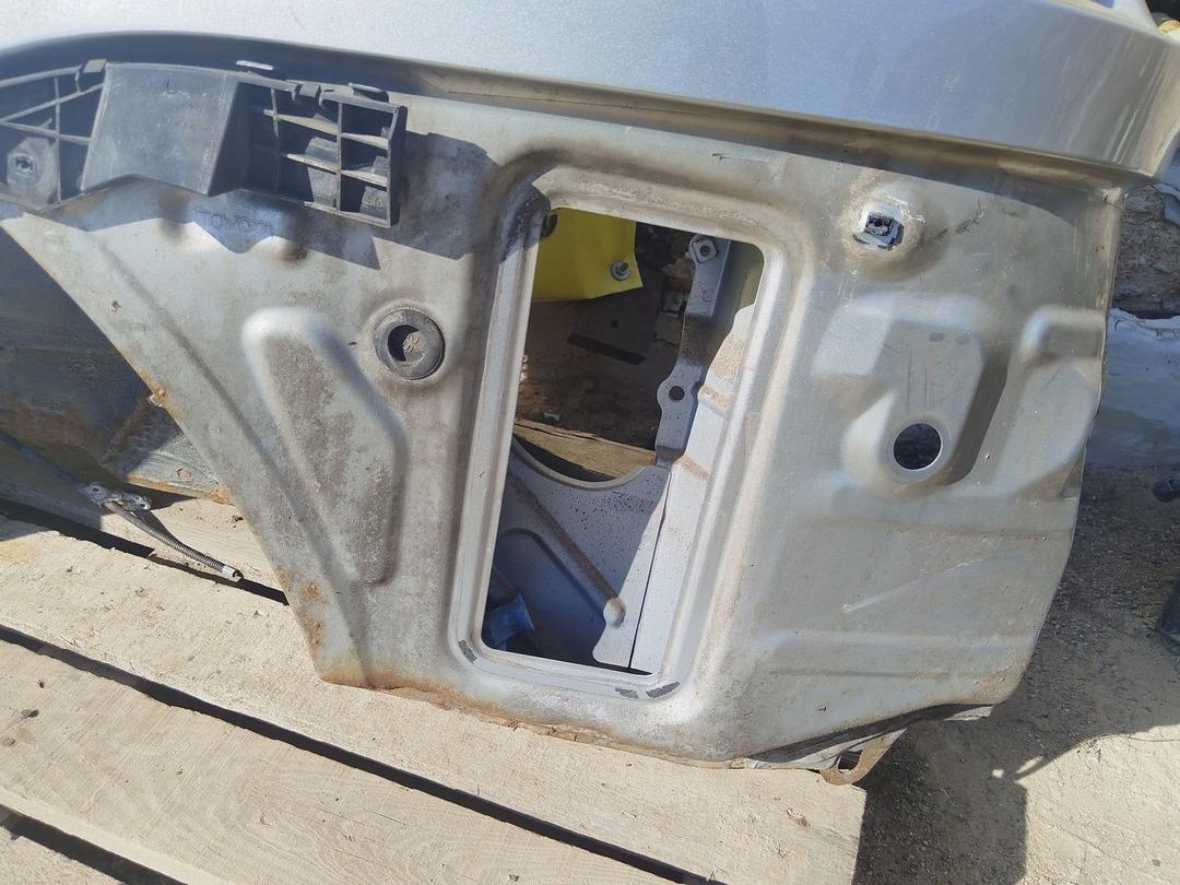 Крыло заднее левое 1P1GS8 Toyota Avensis Verso купить