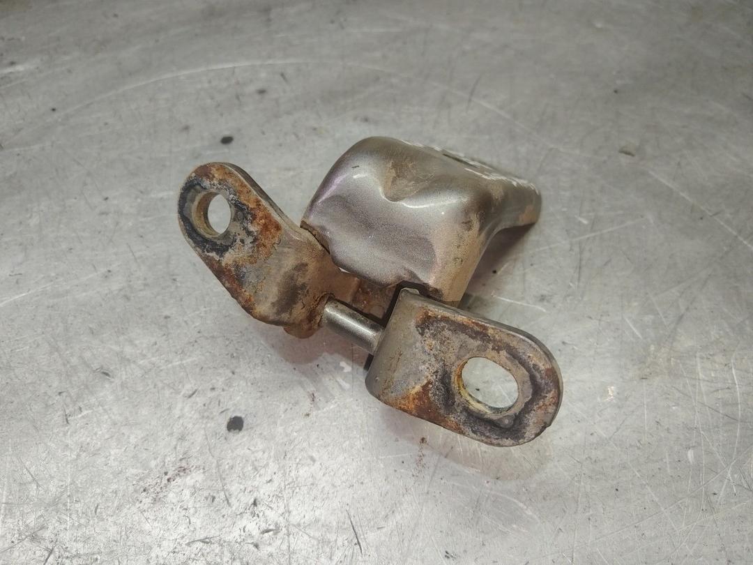 Петля двери задней левой YRE891 Kia Sorento - Фото 2