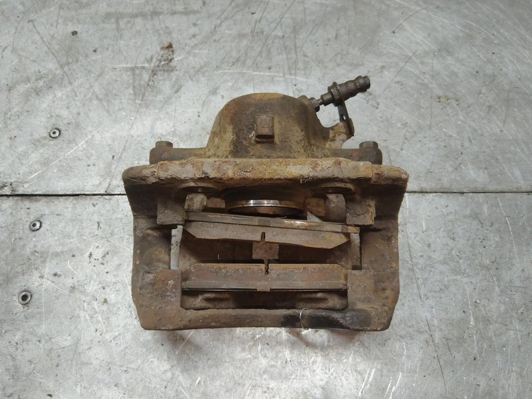 Суппорт передний правый FK4YV3 Peugeot 406 - Фото 5