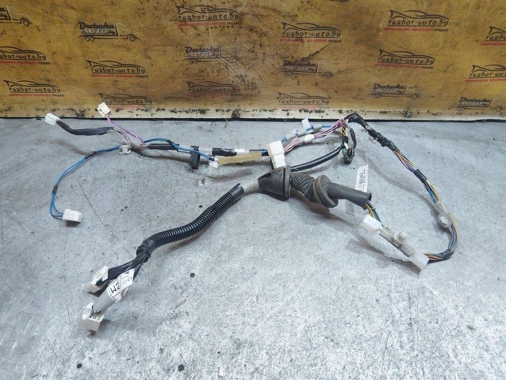 Проводка двери передней правой 5B3R4B Toyota Corolla Verso - Фото 2