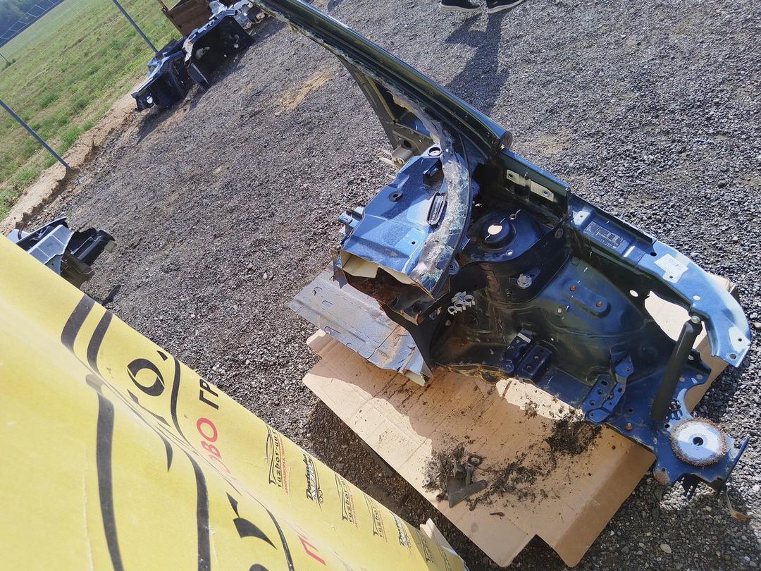 Стойка кузовная передняя левая ZBVUM9 Seat Altea купить в магазине запчастей бу