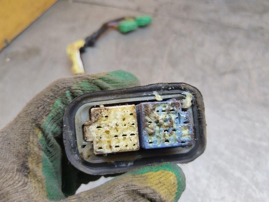 Проводка Z2R7L2 Honda Accord - Фото 47