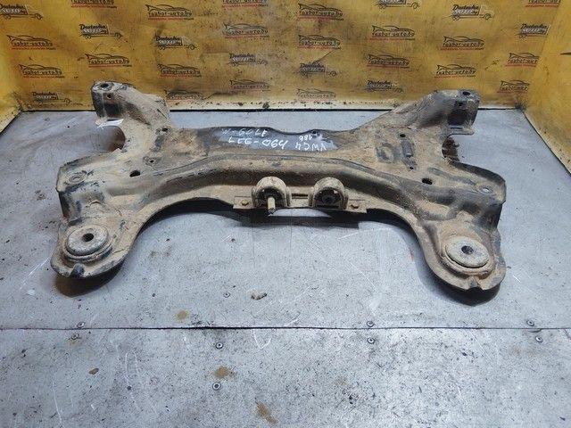 Балка подвески передняя (подрамник) BAOCJE Volkswagen Golf