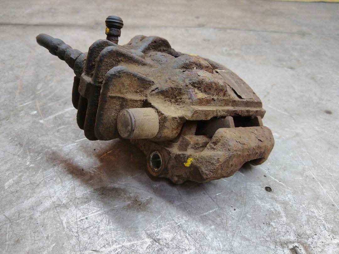 Суппорт передний левый TSJV2V Peugeot 306 купить с доставкой