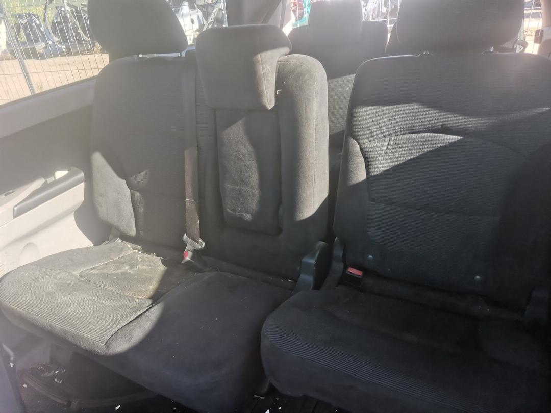 Сиденье заднее PUZN2B Mitsubishi Grandis