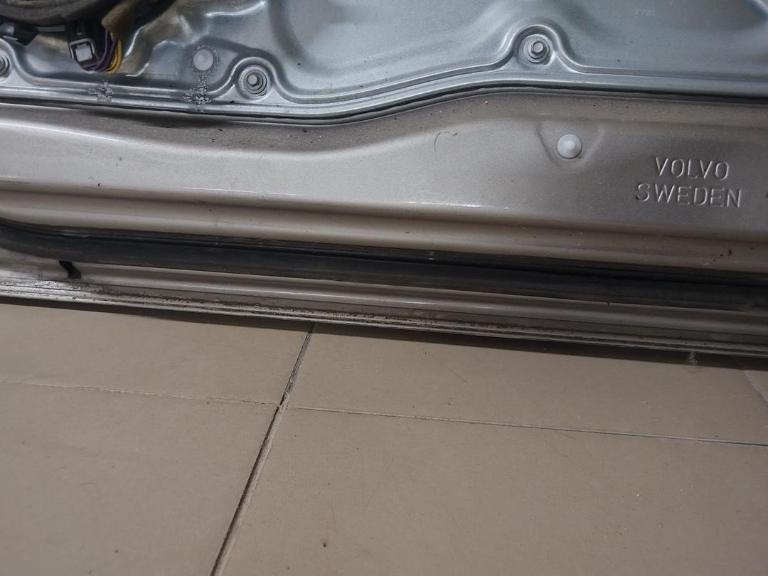 Дверь передняя правая OC5UY8 Volvo XC70 - Фото 7