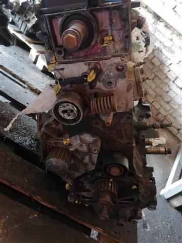Двигатель 1EC7D8 Citroen Xantia купить в магазине запчастей бу