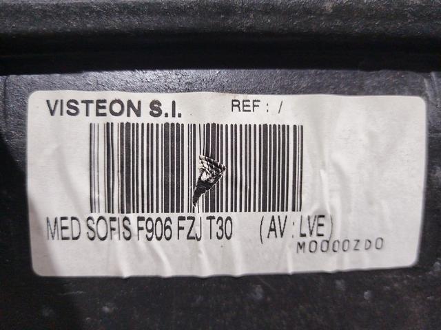 Обшивка двери передней правой (дверная карта) EFA43P Peugeot 206 купить в магазине запчастей бу