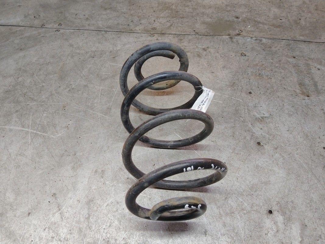 Пружина задняя 4QOMXO Nissan Note - Фото 4