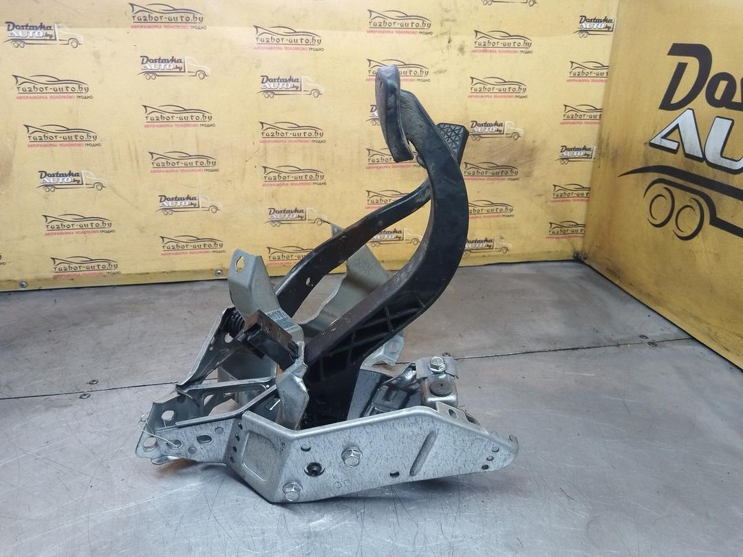 Узел педальный (блок педалей) VGI65E Opel Astra купить с доставкой