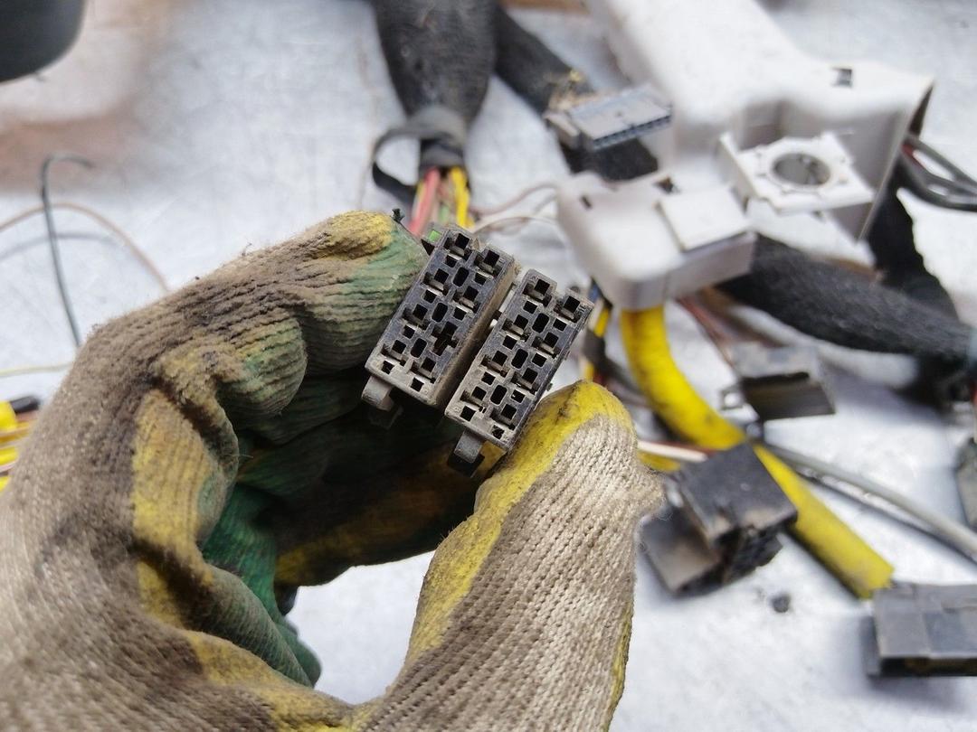 Проводка салона BPCNT0 Opel Astra - Фото 14