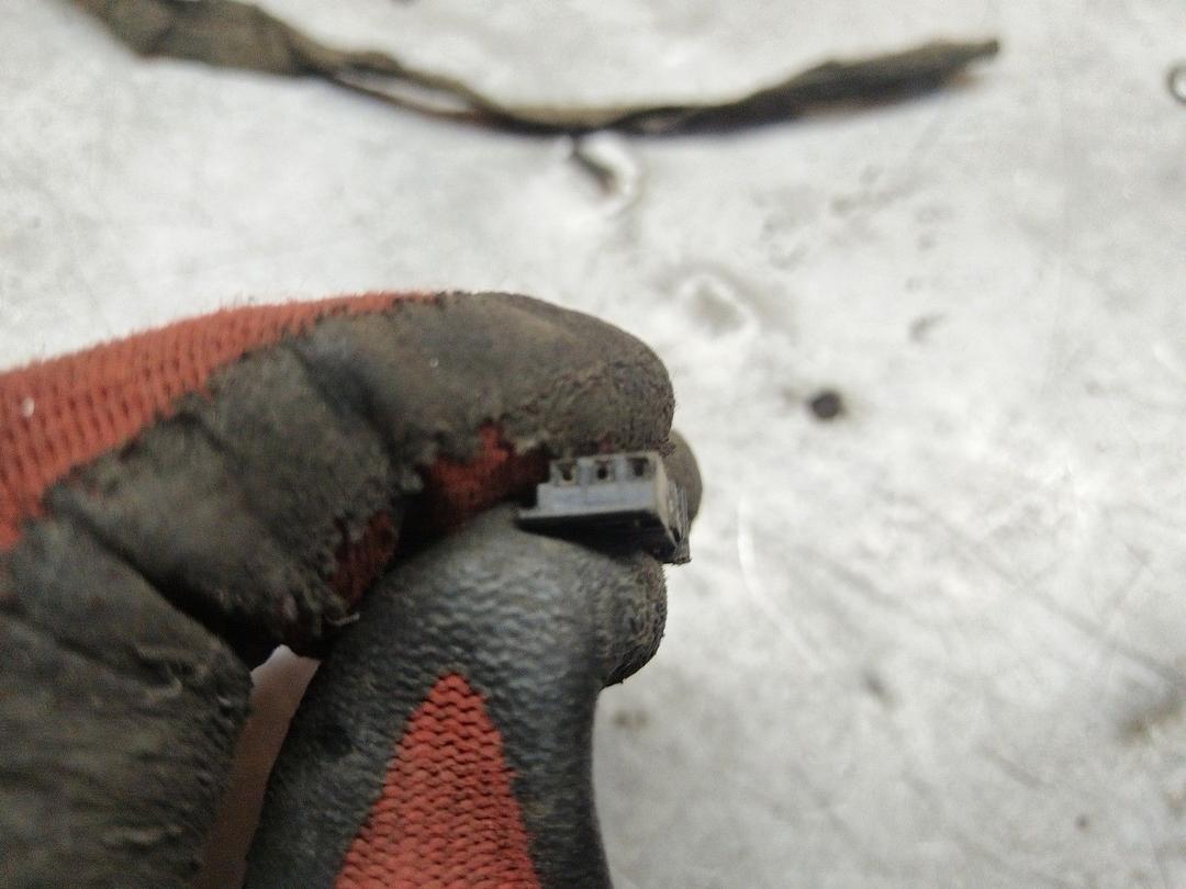 Проводка двери передней правой OKS28E BMW X5 E53 undefined