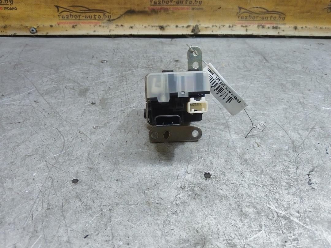 Замок зажигания BUGU5N Toyota Corolla Verso - Фото 6