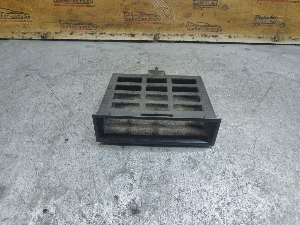 Вещевой ящик центральной консоли JTH412 Volkswagen Golf - Фото 1