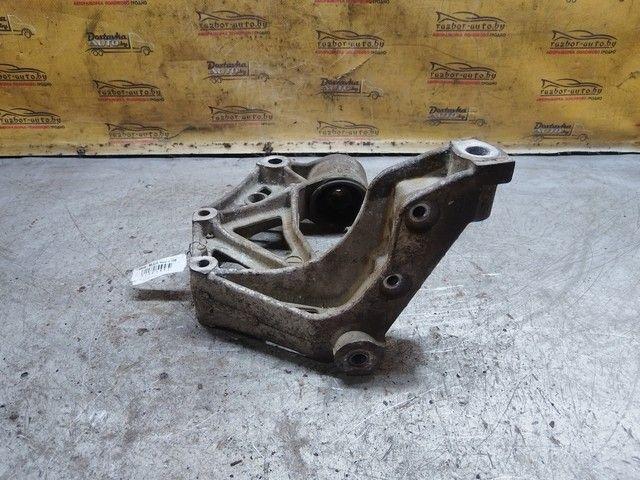 Рычаг передний левый EJ628W Volkswagen Polo купить в магазине запчастей бу