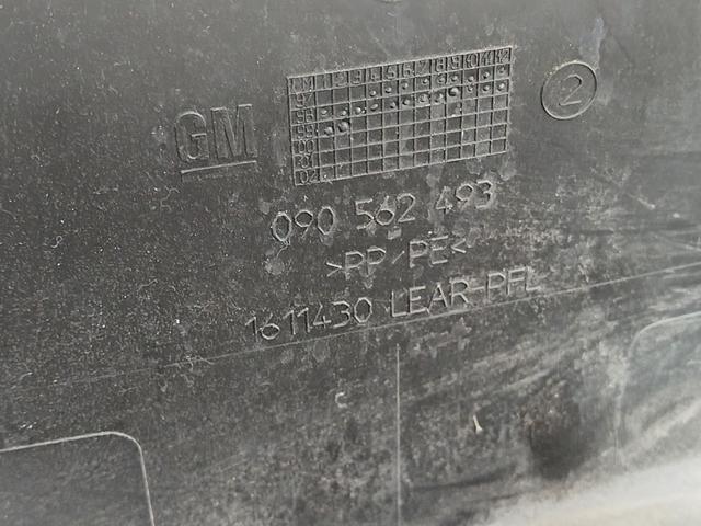 Обшивка крышки багажника PLQNPC Opel Astra купить на авторазборке