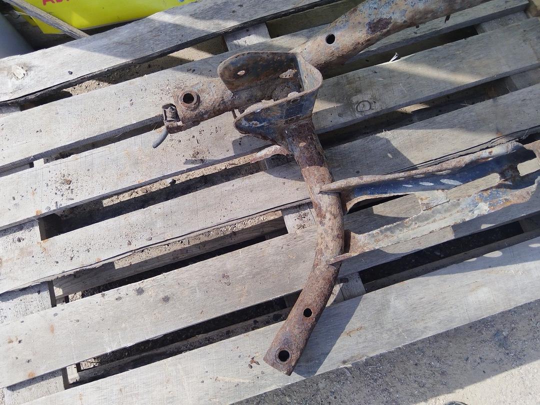 Балка подвески задняя M7PJ6W Volkswagen Touran - Фото 8