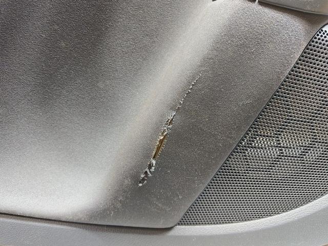 Обшивка двери задней левой (дверная карта) MJP5DB Volkswagen Jetta - Фото 2