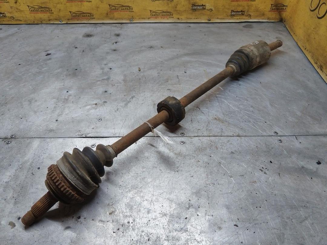Полуось передняя правая (приводной вал, ШРУС) CNAZ1U Rover 45