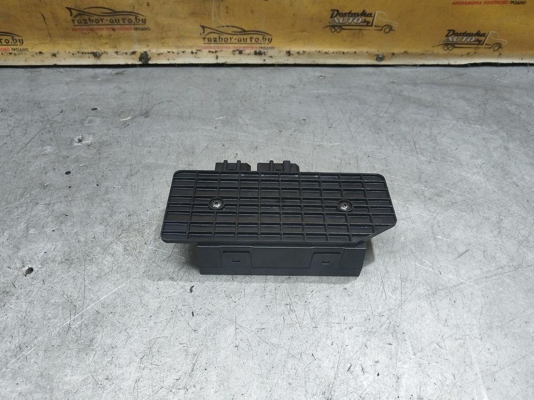 Блок комфорта 05LETJ Volkswagen Passat купить с доставкой