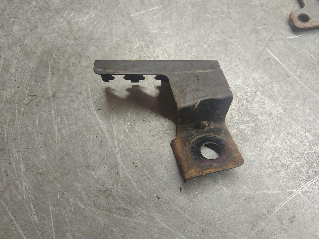 Кронштейн 2E2AWJ Ford Fusion - Фото 6