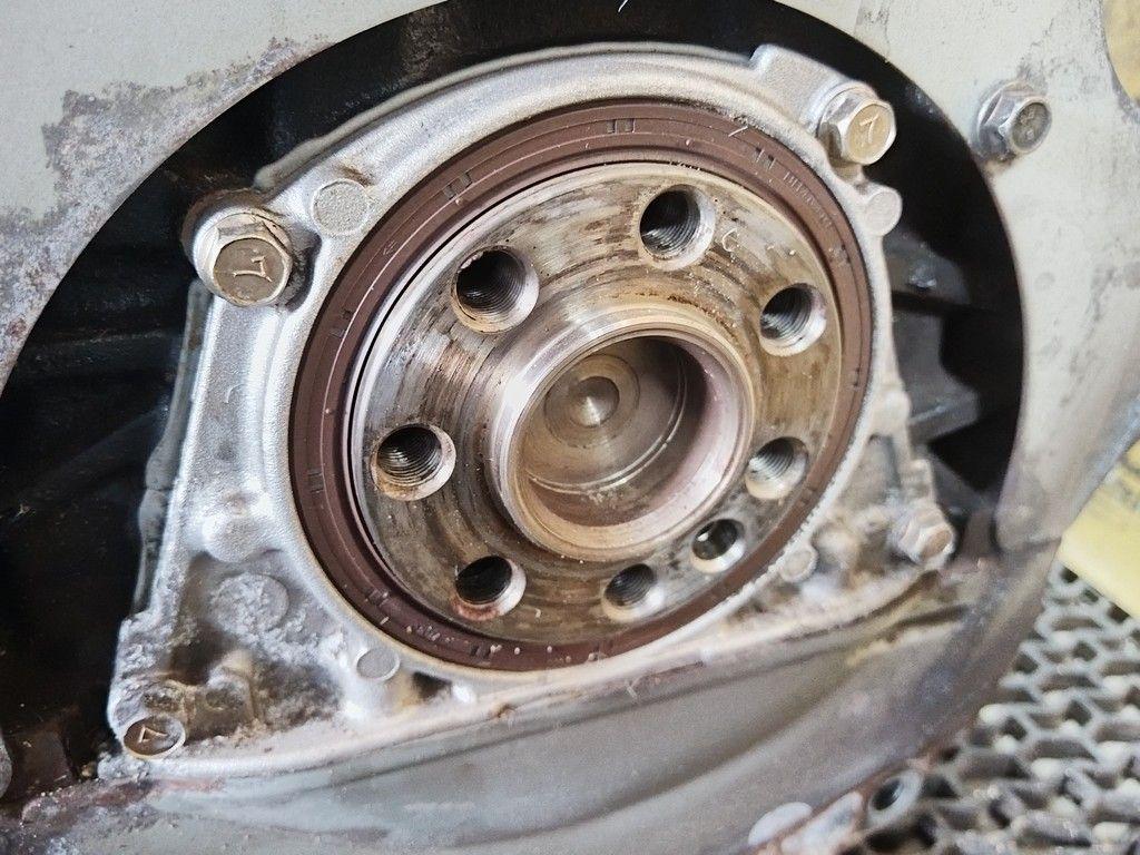 Двигатель ZY4A2J Mitsubishi Carisma - Фото 8