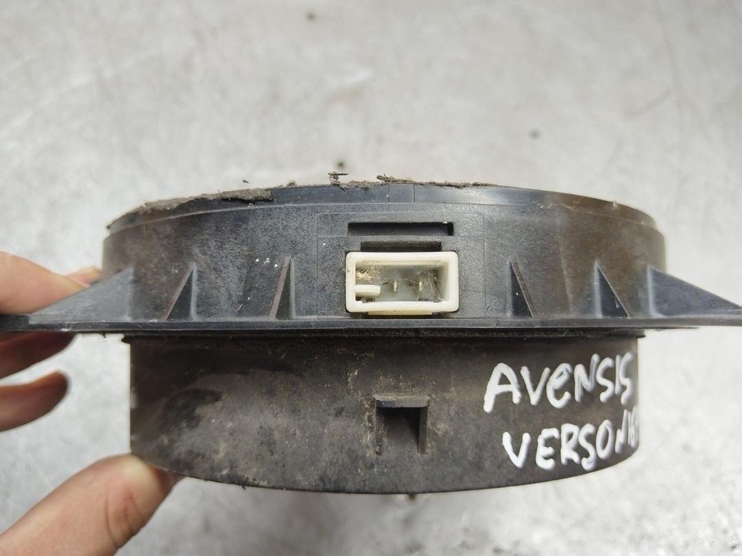 Динамик двери передней правой 61ERGK Toyota Avensis Verso - Фото 4