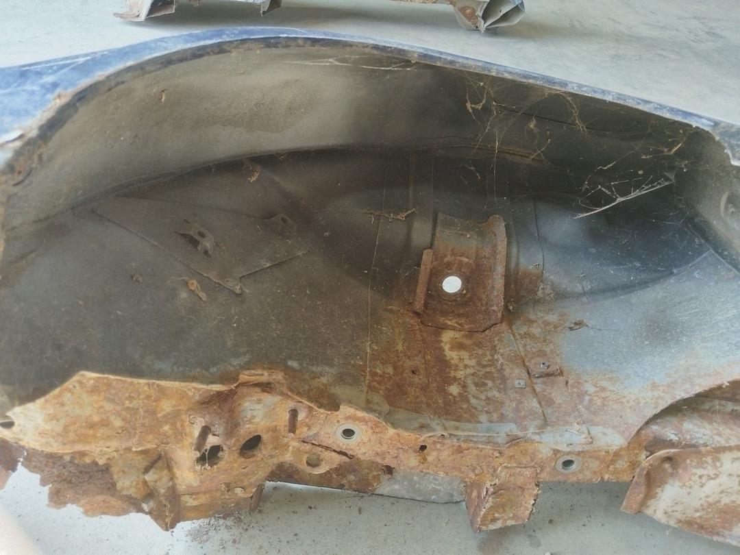 Крыло заднее левое 2J2IG3 Peugeot 406 купить с доставкой