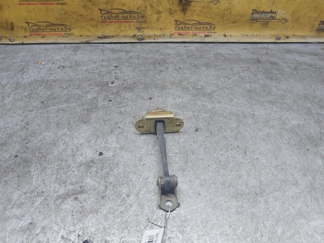 Ограничитель открывания двери передней 5YVX4Q Nissan Primera - Фото 2