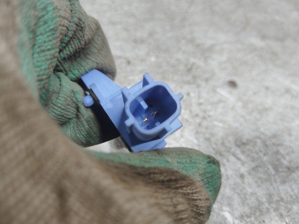 Датчик удара 44WUG3 Volkswagen Jetta - Фото 3