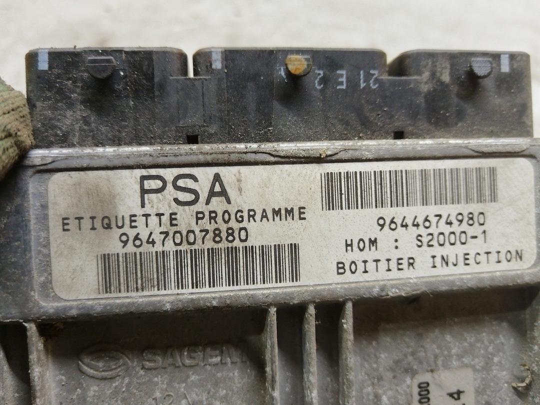 Блок управления двигателем CEQZEZ Citroen Xsara Picasso купить с доставкой