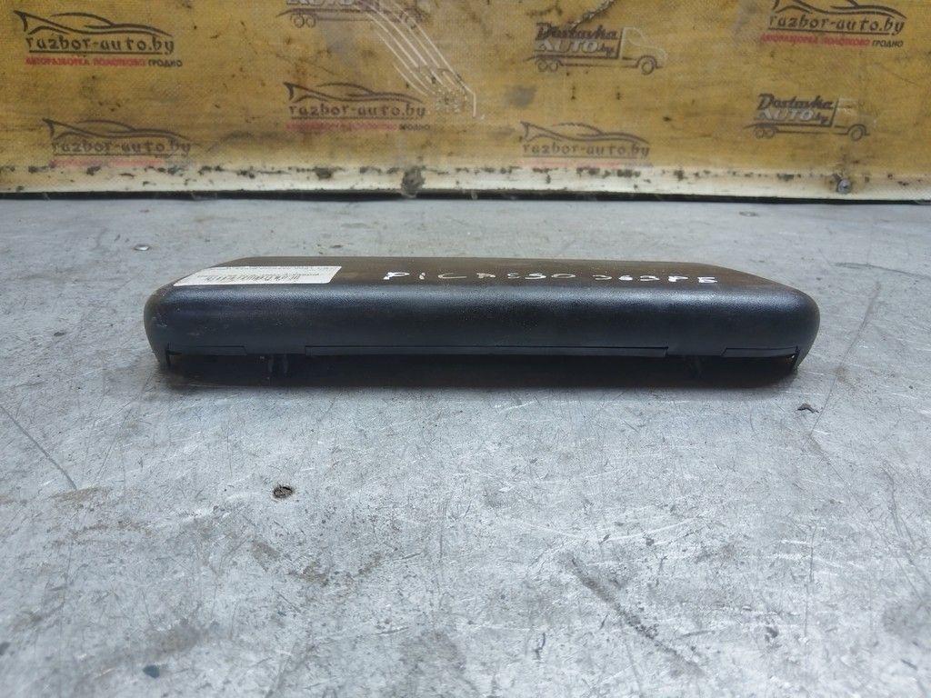 Стоп-сигнал 8KNM77 Citroen Xsara Picasso - Фото 4