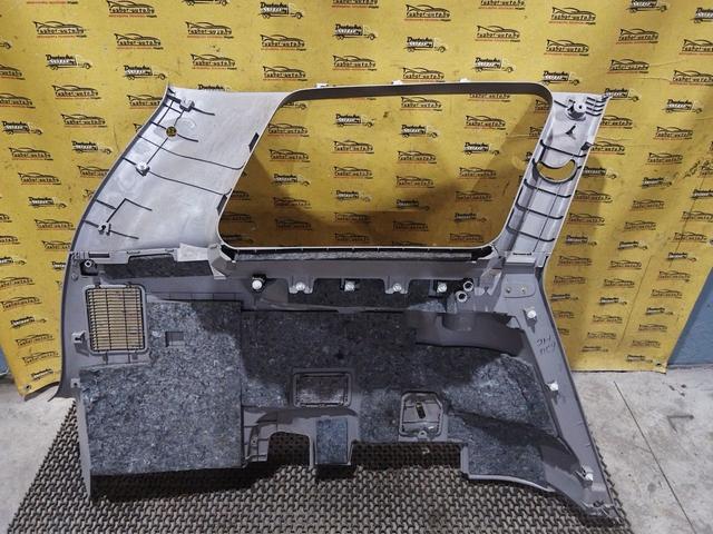 Обшивка багажника 91MXG8 Mitsubishi Grandis купить с доставкой