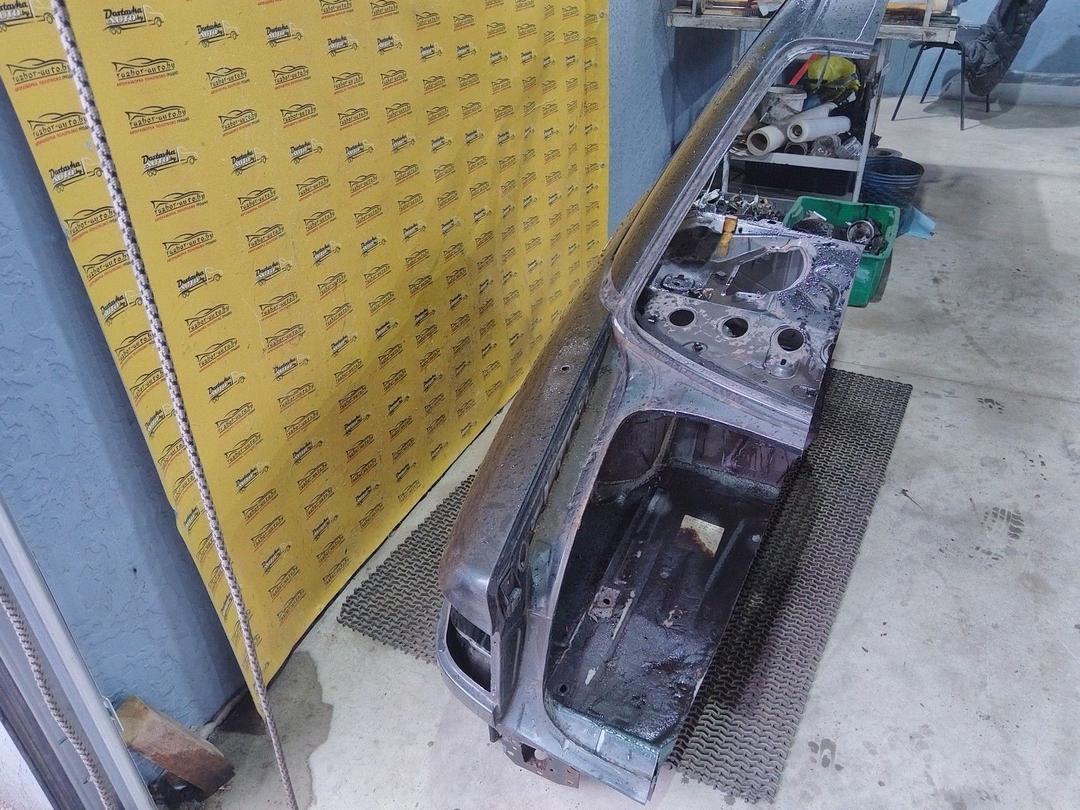 Крыло заднее левое LU0D5L Audi 100 купить с доставкой