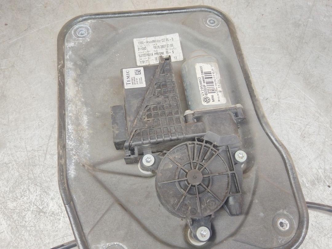 Стеклоподъемник электрический передний левый C5WXDG Skoda Roomster купить