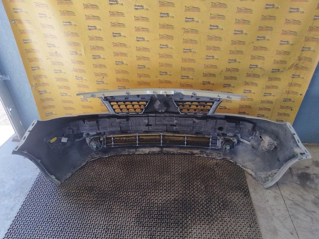 Бампер задний L0C8J0 Renault Megane купить с доставкой